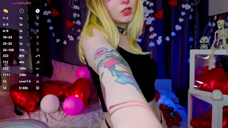 ElswythCovil webcam model stream image