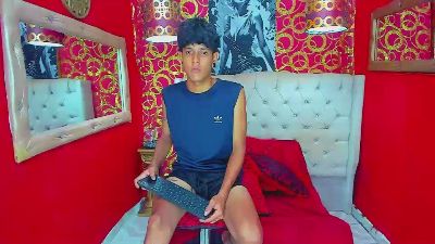 straightyoung webcam model stream image