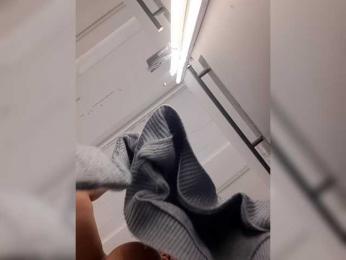 PennilessPrincess webcam model stream image