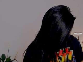 alice-fox webcam model stream image