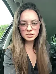 liloush__ webcam stripchat model stream image