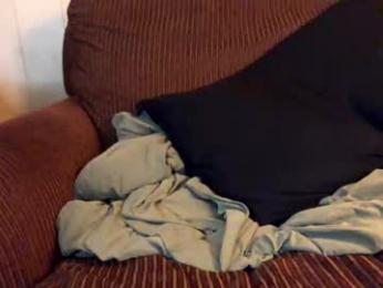 thickcockblacklightskin webcam model stream image