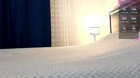 Brilliant-Kiss webcam model stream image