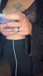 Violetta2022 webcam model stream image