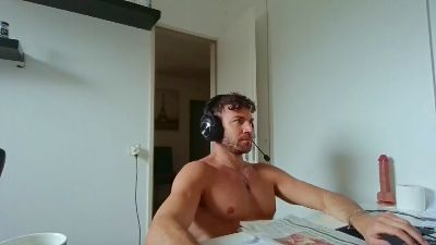 ALPHA_HUNK webcam model stream image