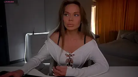 eVvushka webcam model stream image