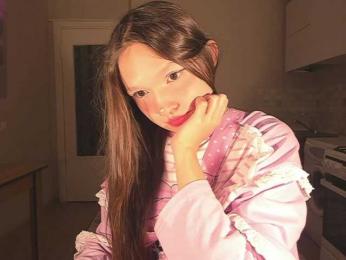 CuteLolly webcam bongacams model stream image