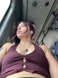 RojitasTeaseX_ webcam model stream image