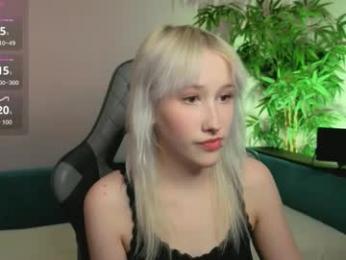 chrome_heartz webcam model stream image