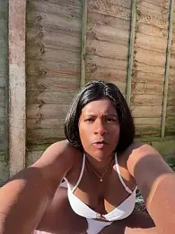 Melarose82 webcam stripchat model stream image