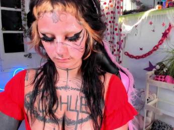 Lady-sontse- webcam model stream image
