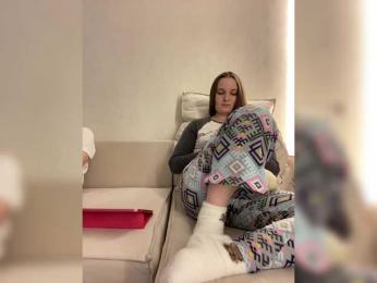 Annafirepussy webcam bongacams model stream image