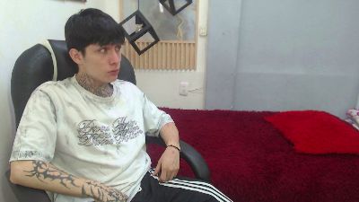Iantwink18 webcam cam4 model stream image