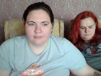 HollyXEva webcam model stream image