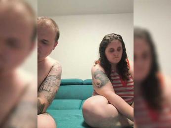 ShyCouple webcam model stream image