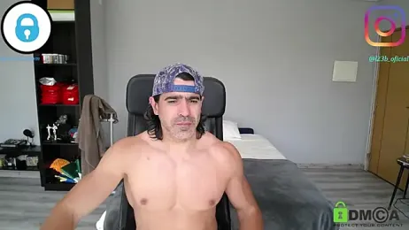 latinoo23bom webcam model stream image