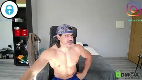 latinoo23bom webcam model stream image