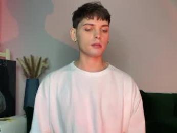 danieltuckerr webcam model stream image