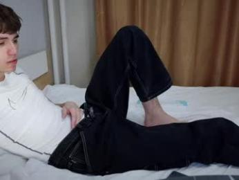 dimamozaev400 webcam chaturbate model stream image