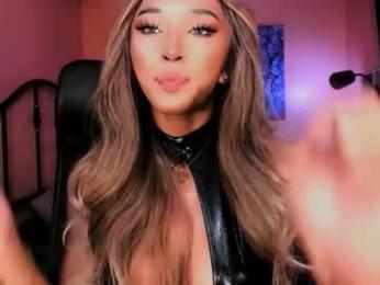 urgoddess_bella webcam model stream image