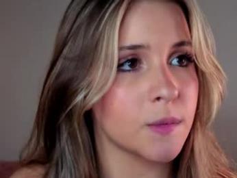 ceceliapidcock webcam chaturbate model stream image