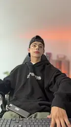 Sebastian_Reed webcam model stream image