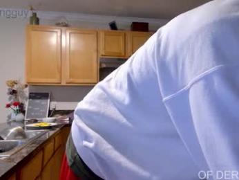 deeyungguy webcam chaturbate model stream image