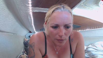 Doucelouve9 webcam model stream image