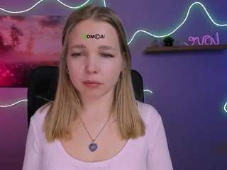 teya-starling webcam model stream image