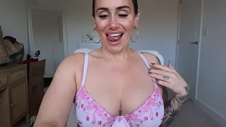 LibbyLoveHeartx webcam model stream image