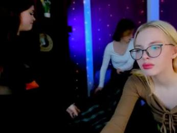 keuli_li webcam model stream image