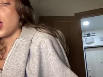 angel_from_sky webcam model stream image