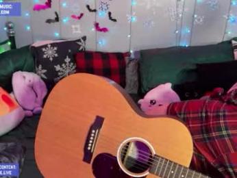 iwillbeyourmuse webcam chaturbate model stream image