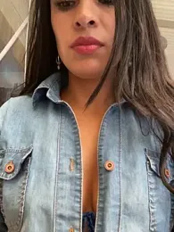 Astrid-- webcam model stream image