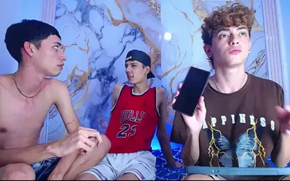 Desire_Boys1 webcam stripchat model stream image