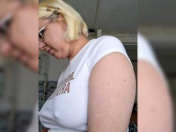 Vika211 webcam bongacams model stream image