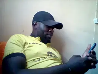 ClinDi webcam model stream image