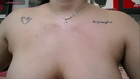 dayadubey_ webcam model stream image