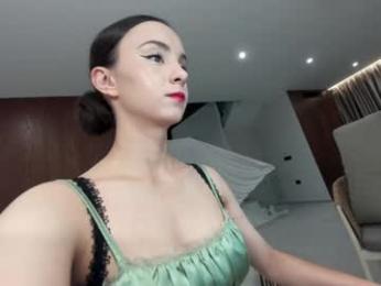 ehotlovea webcam model stream image