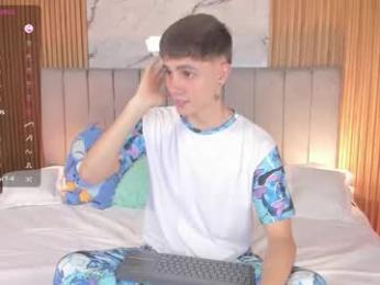 dustinlevine webcam chaturbate model stream image