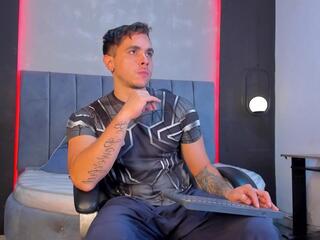 Liam Walker webcam flirt4free model stream image