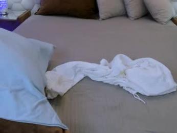 naughtyylory webcam model stream image