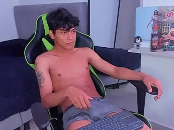 PaulTallx webcam model stream image