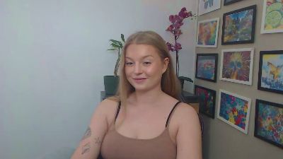 erica_forever webcam cam4 model stream image