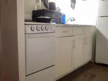 brokehungcollegeguy webcam chaturbate model stream image