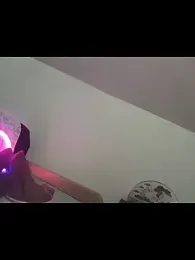 Stoned-baby69 webcam model stream image