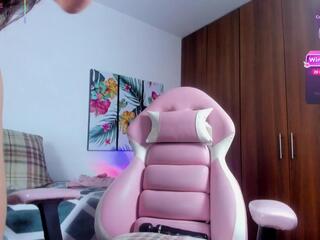 July Joness webcam model stream image