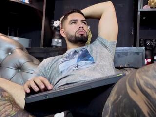 Deivid James webcam model stream image