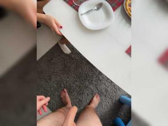 lolave webcam bongacams model stream image