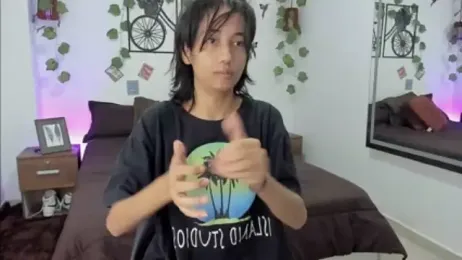 hot_little_bunny webcam model stream image